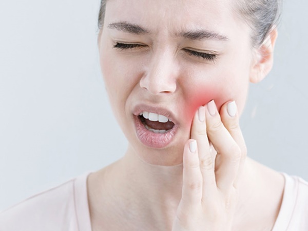 How to Stop Braces Pain Immediately (No, You’re Not Being Dramatic)